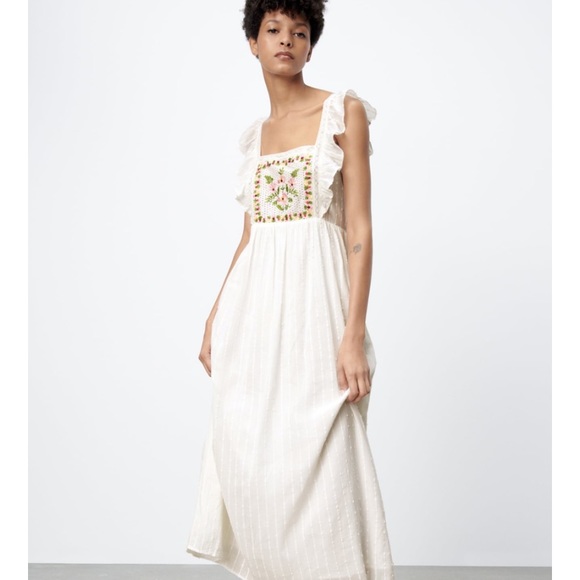 ZARA embroidered midi dress with ruffles - Picture 1 of 10
